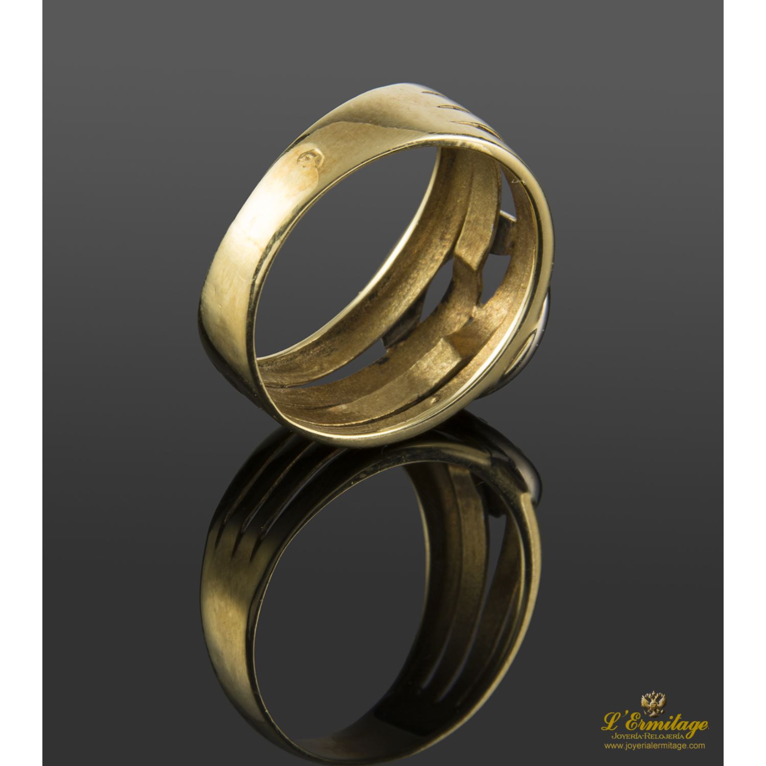 Sortija en oro amarillo y oro blanco con brillantes