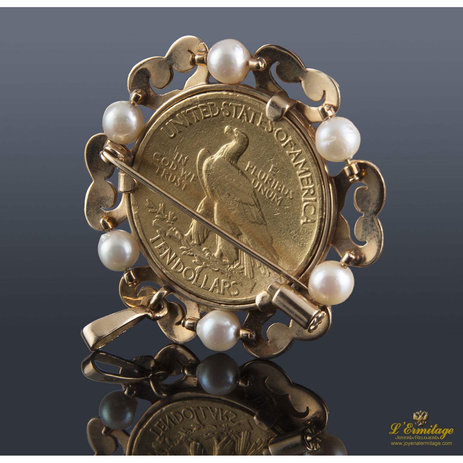 Alfiler oro amarillo perlas con moneda
