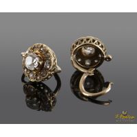 Pendientes antiguos en oro amarillo con diamantes talla antigua