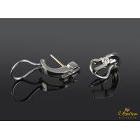 Pendientes en oro blanco con brillantes.