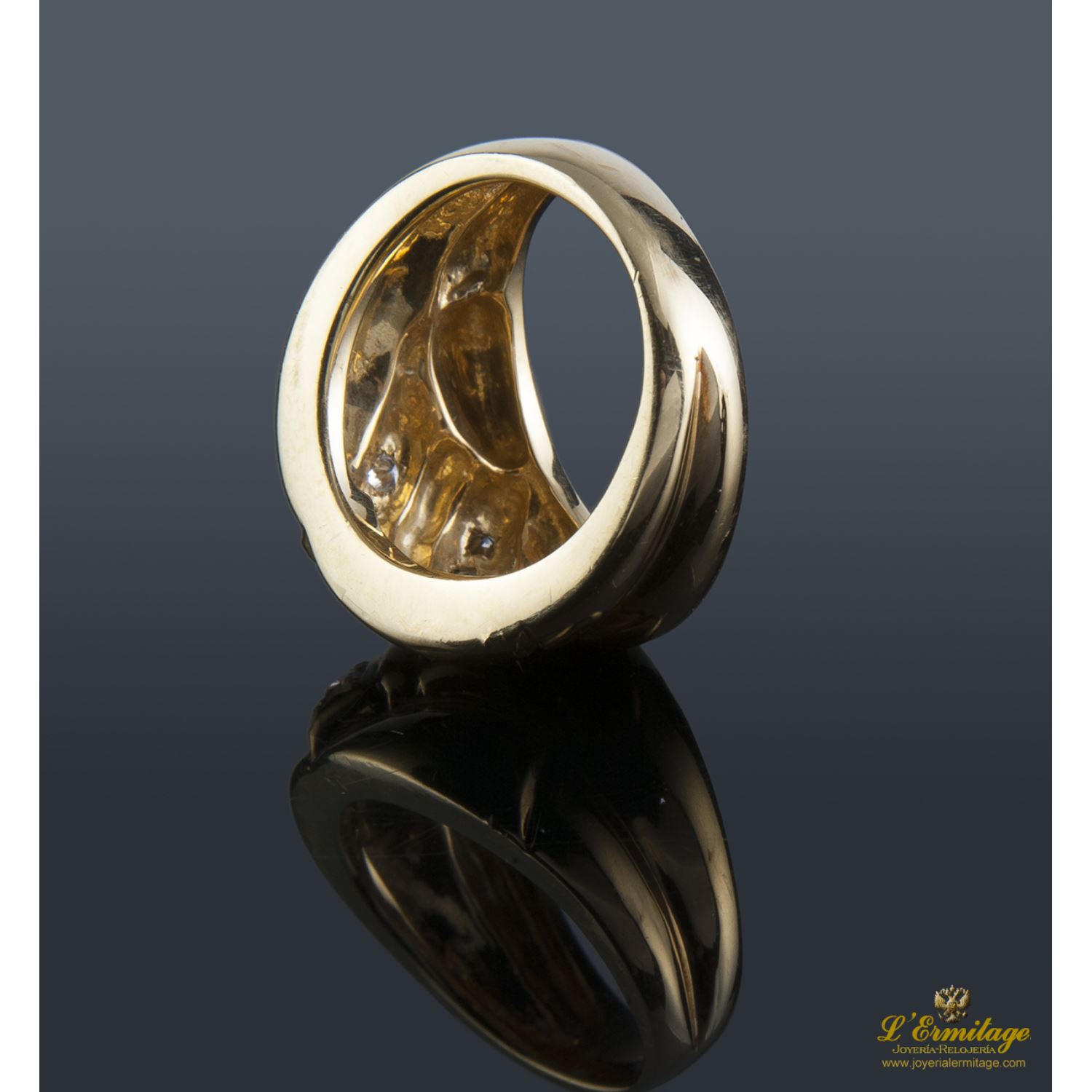 Sortija antigua oro amarillo y diamantes talla antigua