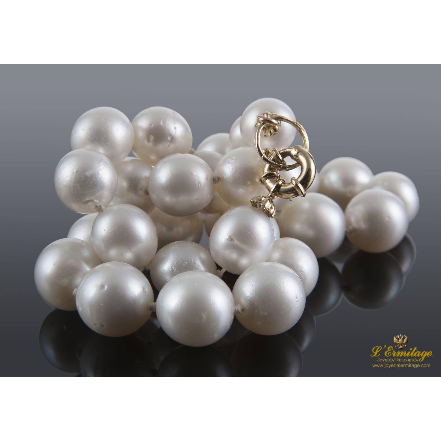 Collar perlas australianas. 45 Mm largo.