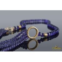 Collar amatistas con adornos oro amarillo.