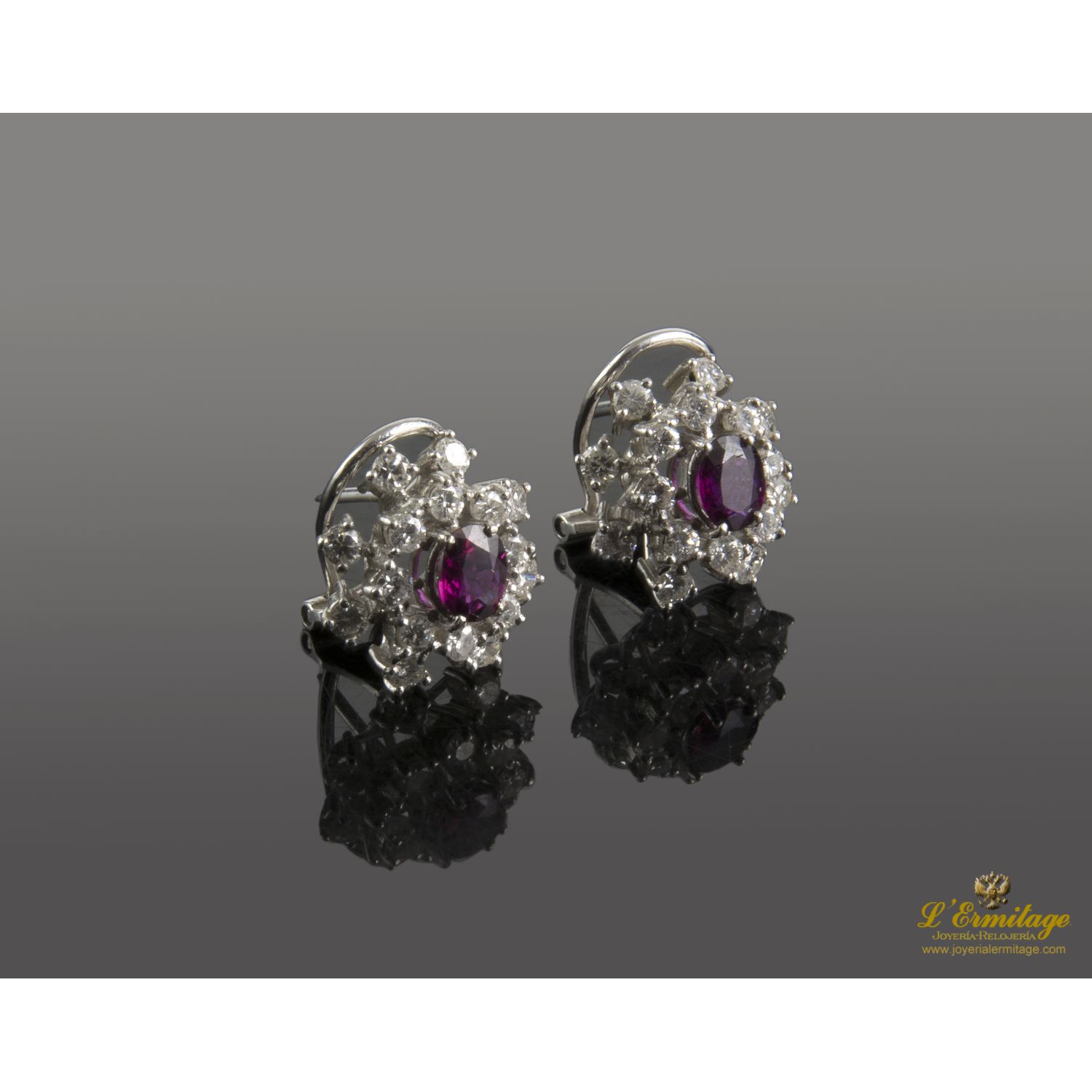 Pendientes oro blanco rubíes y diamantes