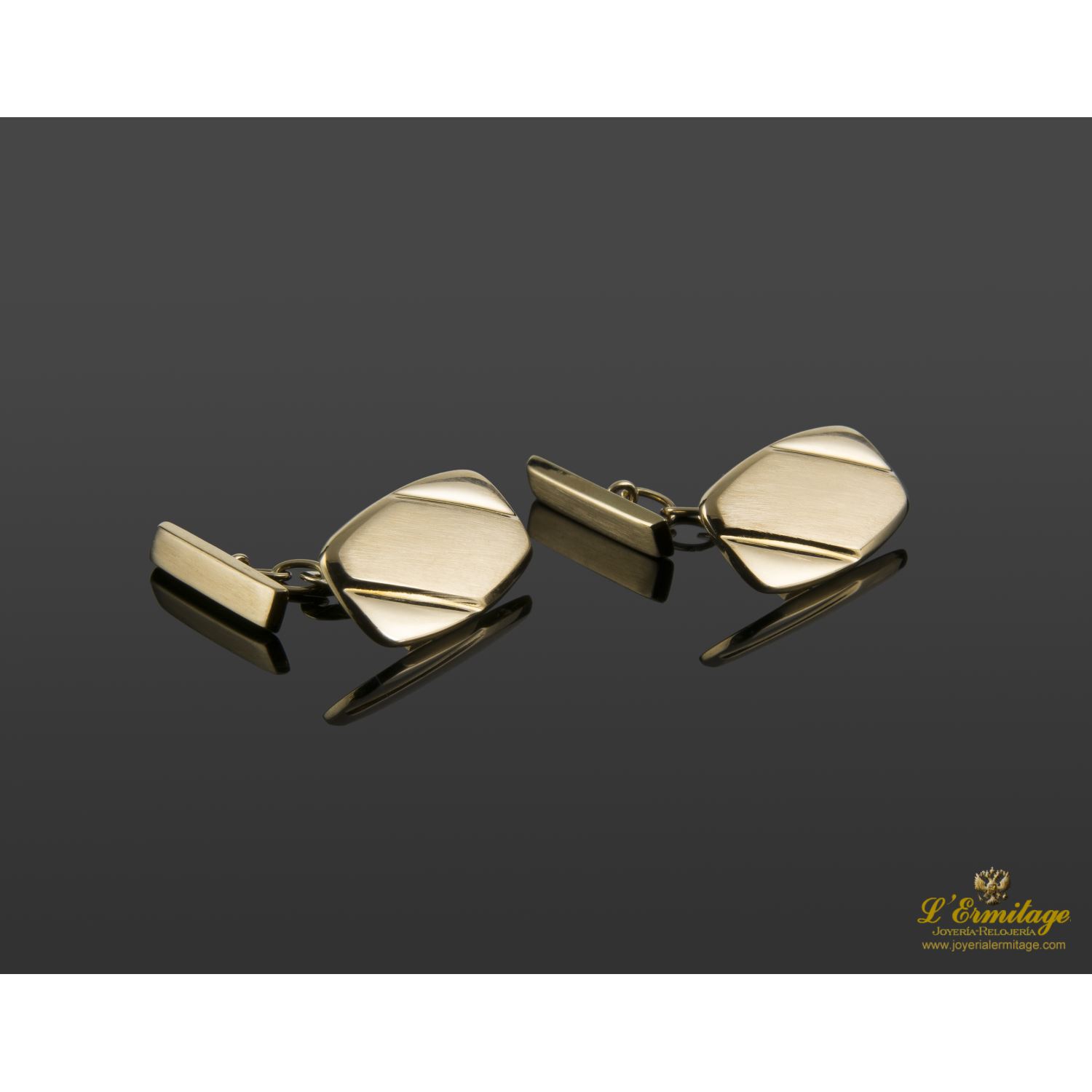 Gemelos en oro amarillo.