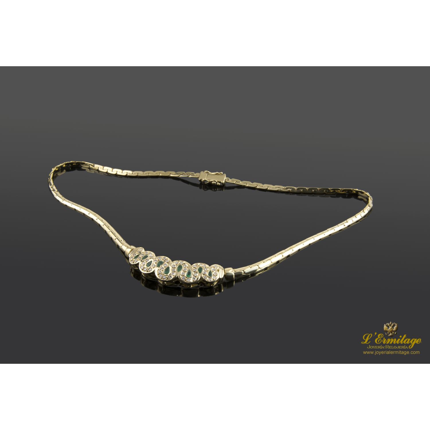 Gargantilla oro amarillo diamantes y esmeraldas eslabón barbado