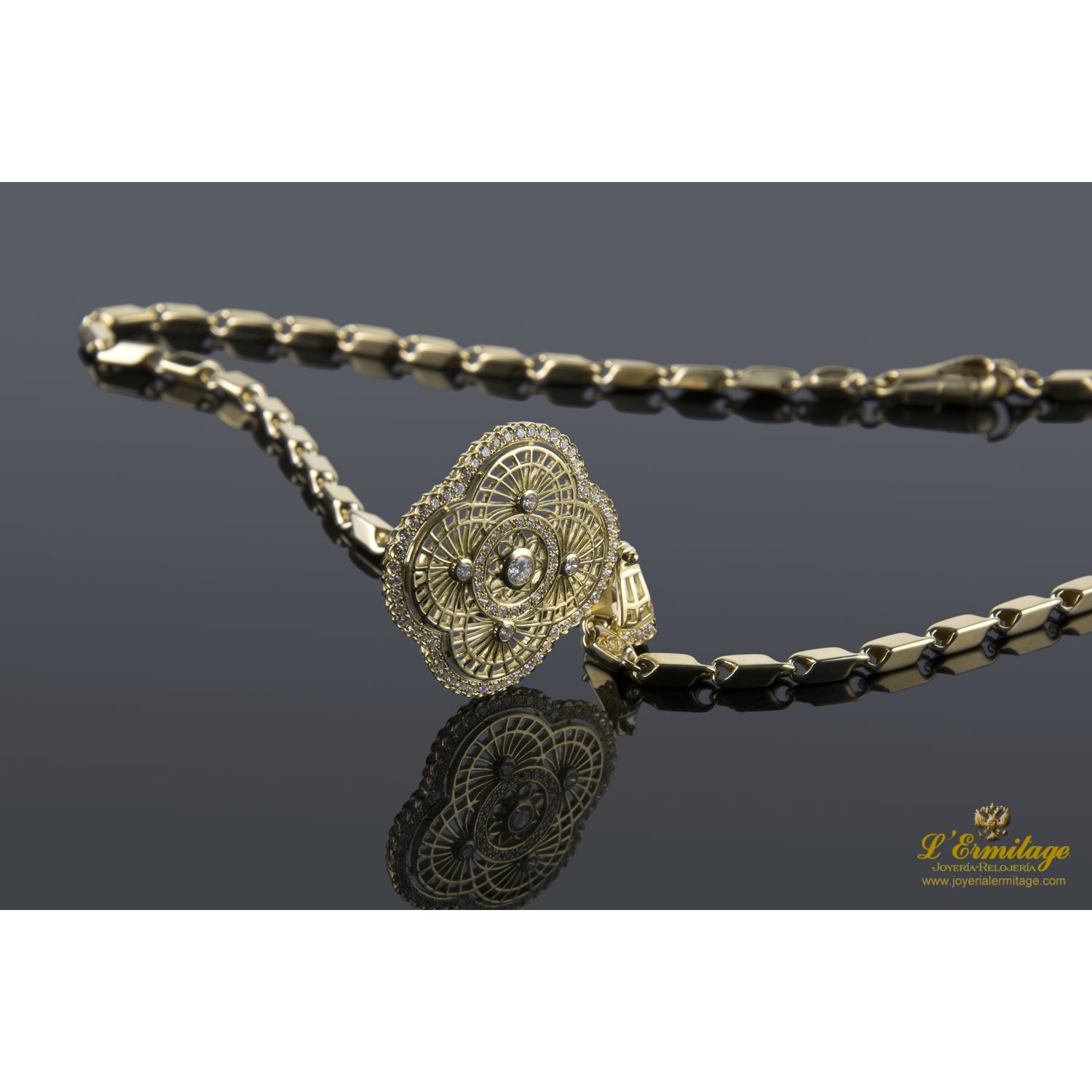 Gargantilla oro amarillo y diamantes