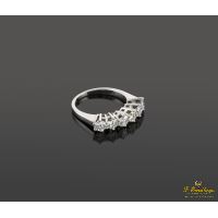 Cintillo oro blanco y diamantes