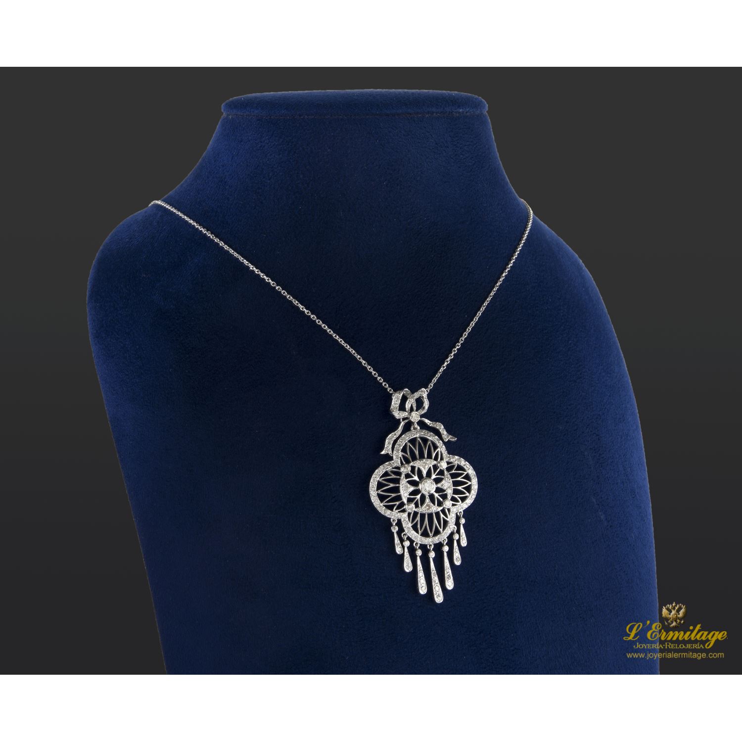 Gargantilla oro blanco diamantes