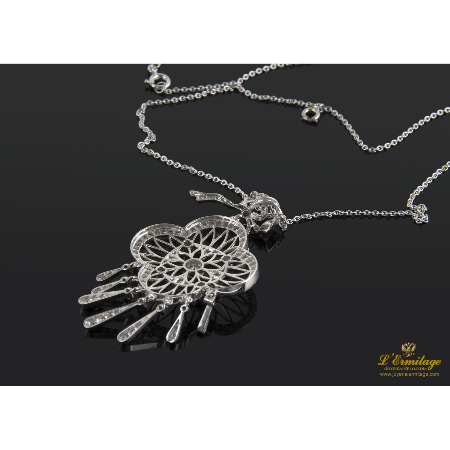 Gargantilla oro blanco diamantes