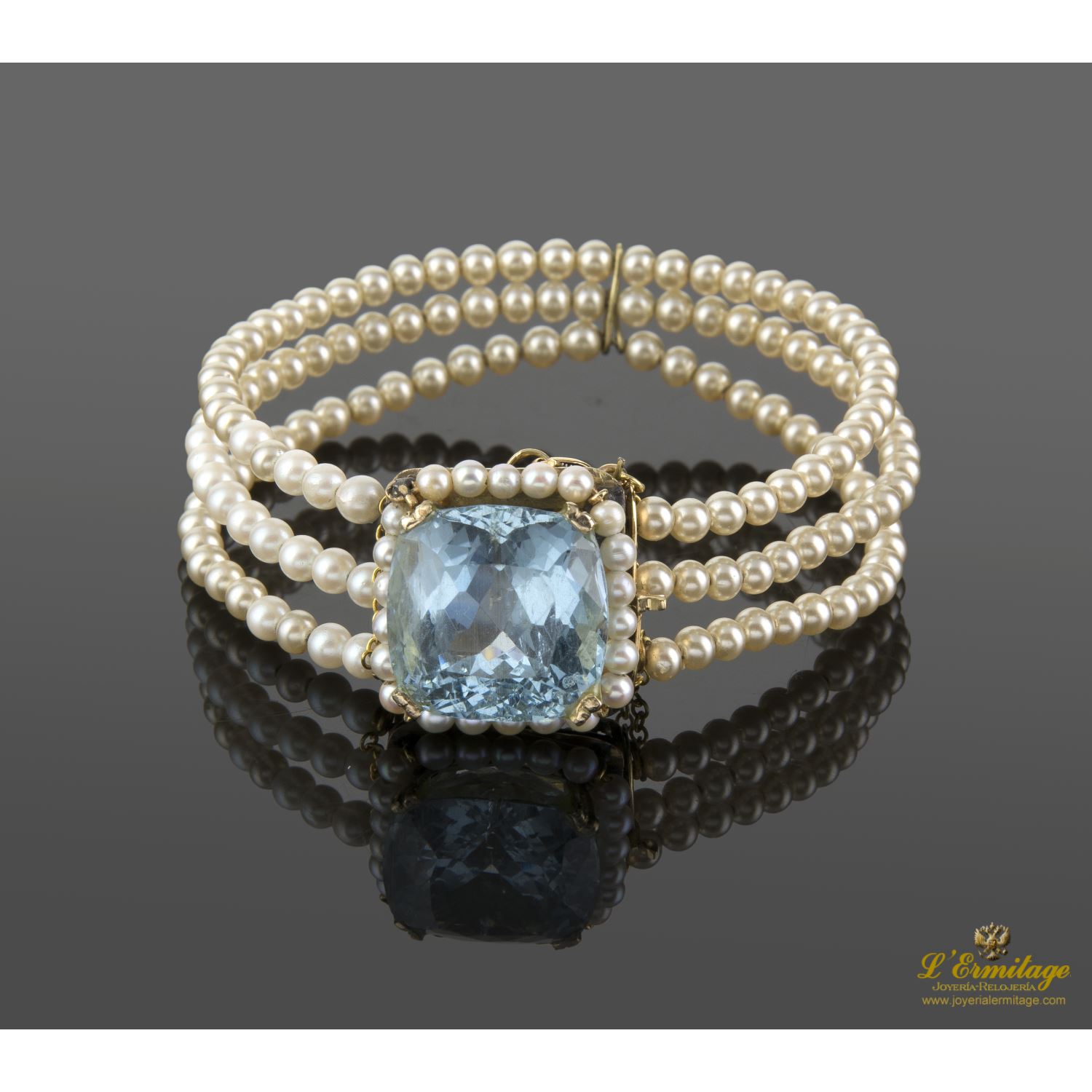 Pulsera antigua oro amarillo con perlas y agua marina.