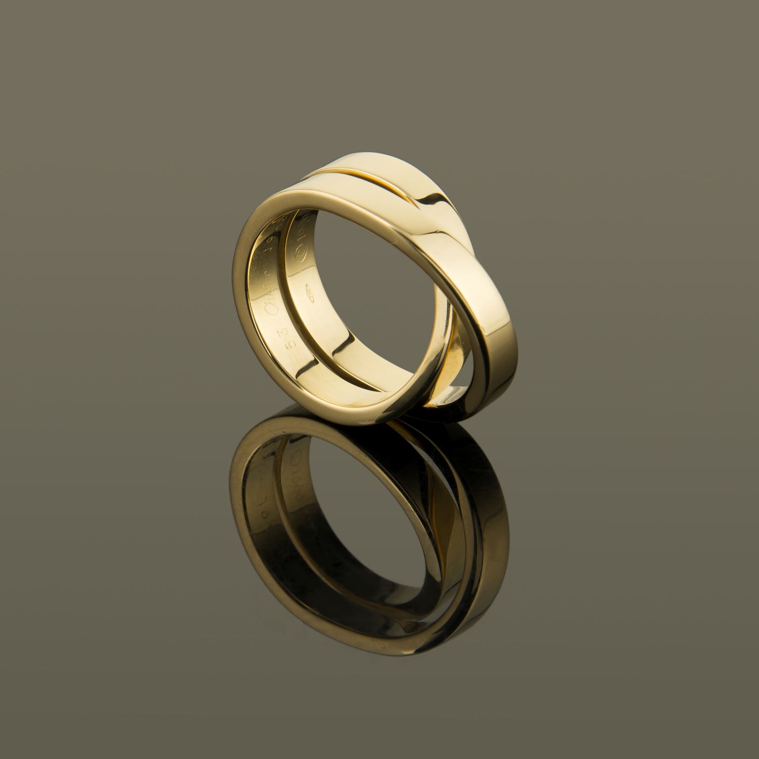 Sortija paris nouvelle vague oro amarillo. Talla 53.