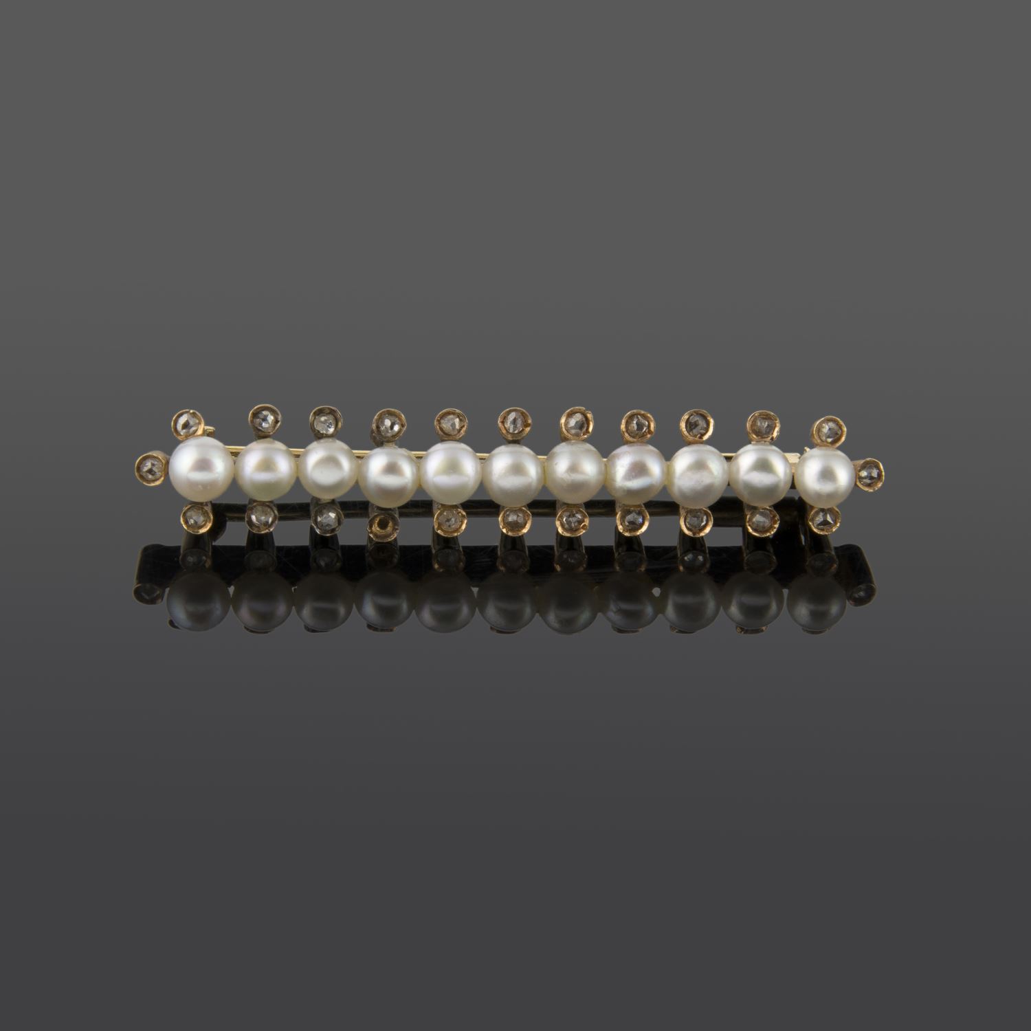 Broche-alfiler antiguo oro amarillo perlas