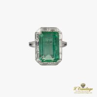 ANILLOS / SORTIJAS<BR>SORTIJA EN ORO BLANCO CON ESMERALDA Y ...