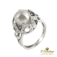 ANILLOS / SORTIJAS<BR>SORTIJA ORO BLANCO PERLA Y DIAMANTES.