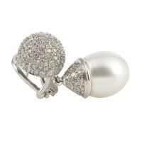 Pendientes colgantes oro blanco perla australiana y cuajado de diamantes