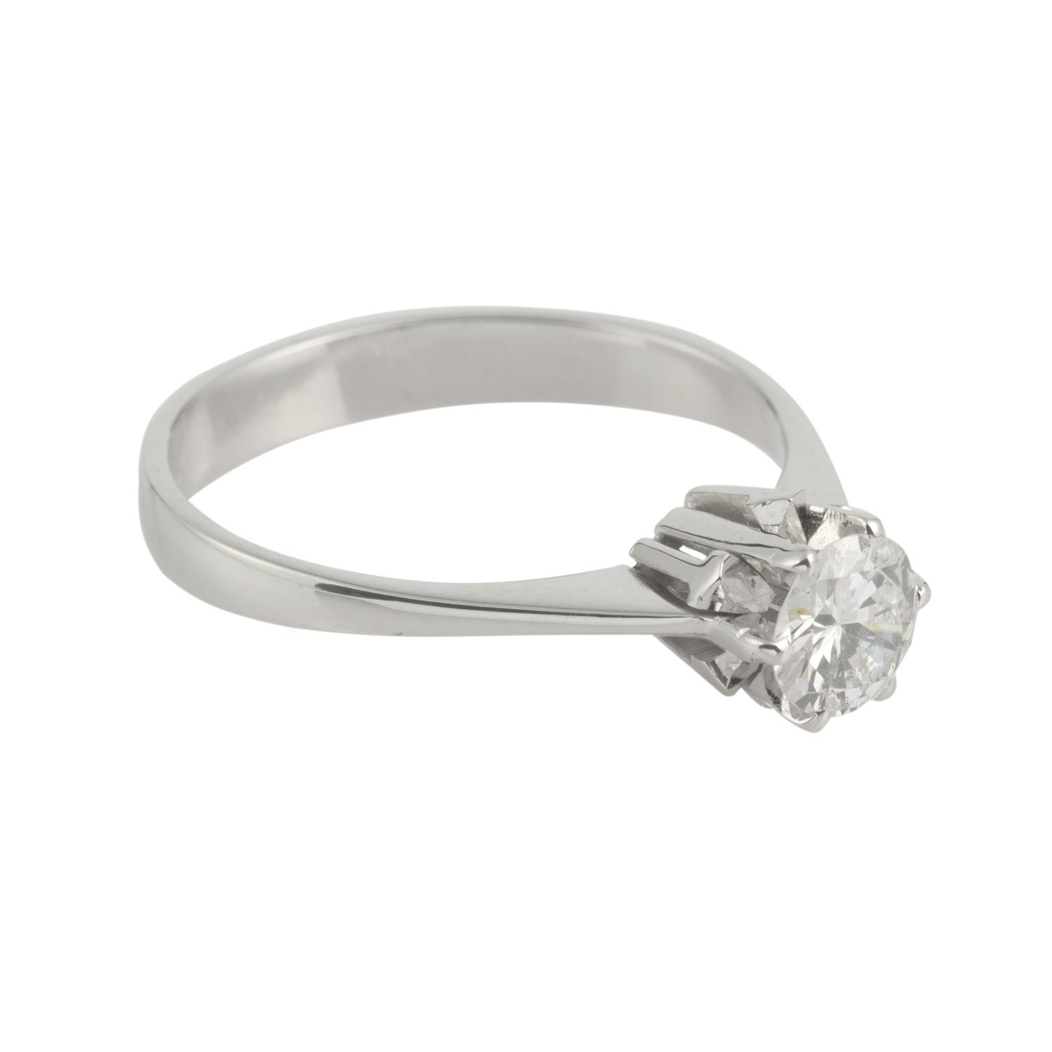 Sortija solitario oro blanco color g, pureza si1 y peso 0,50 cts.