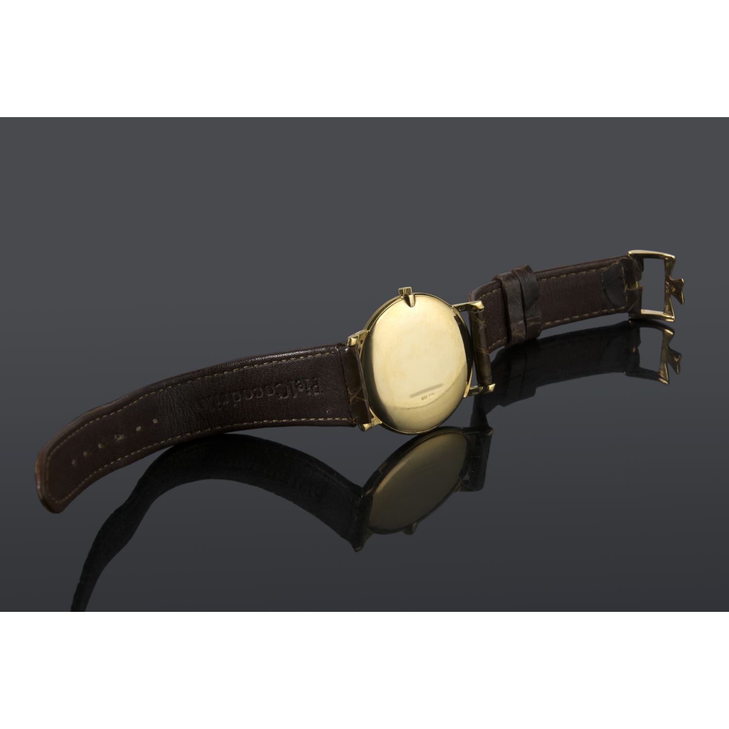 Plano oro amarillo cuerda manual caballero 32mm 