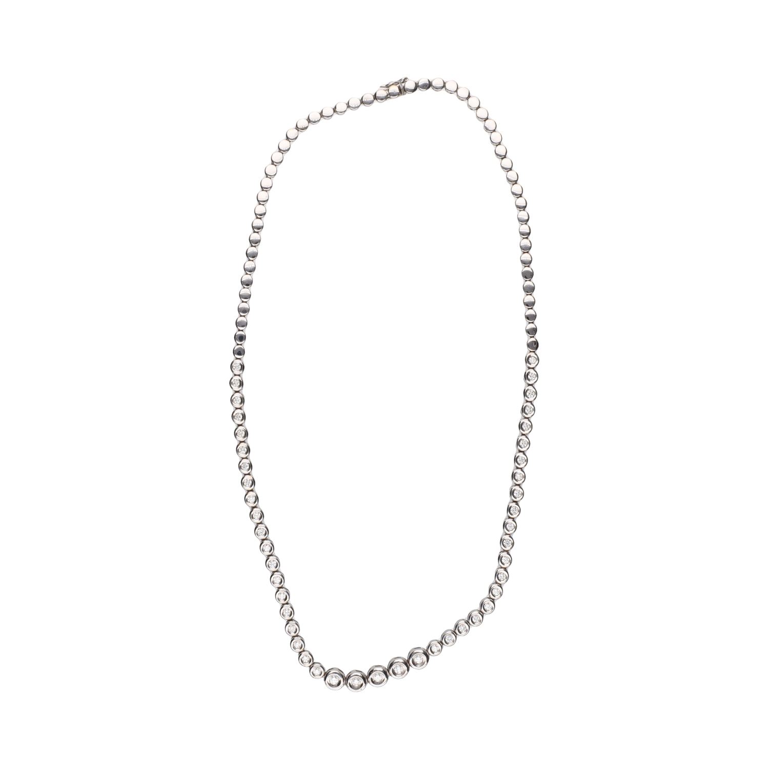 Collar riviere en oro blanco con brillantes.