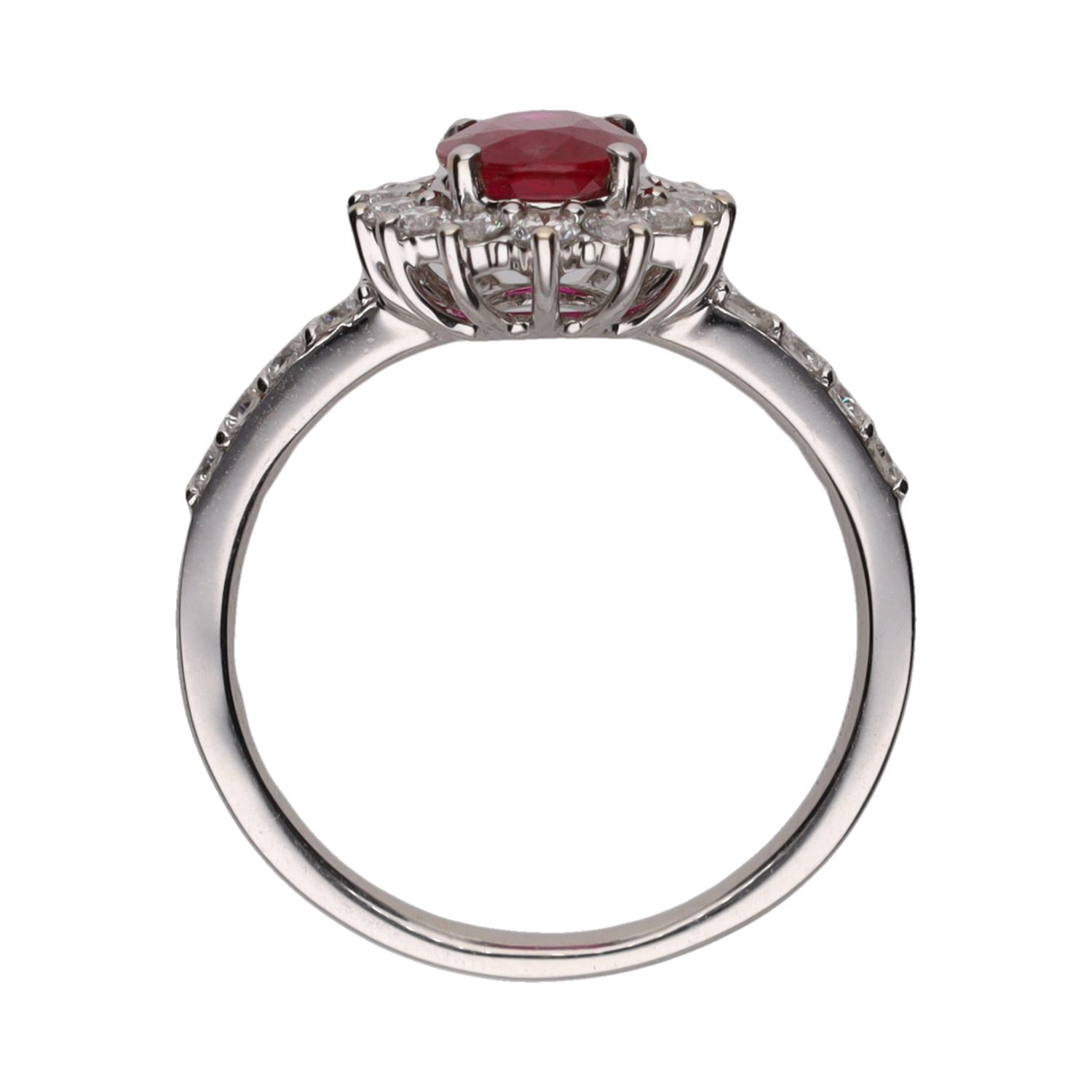 Sortija en oro blanco con rubí y brillantes.