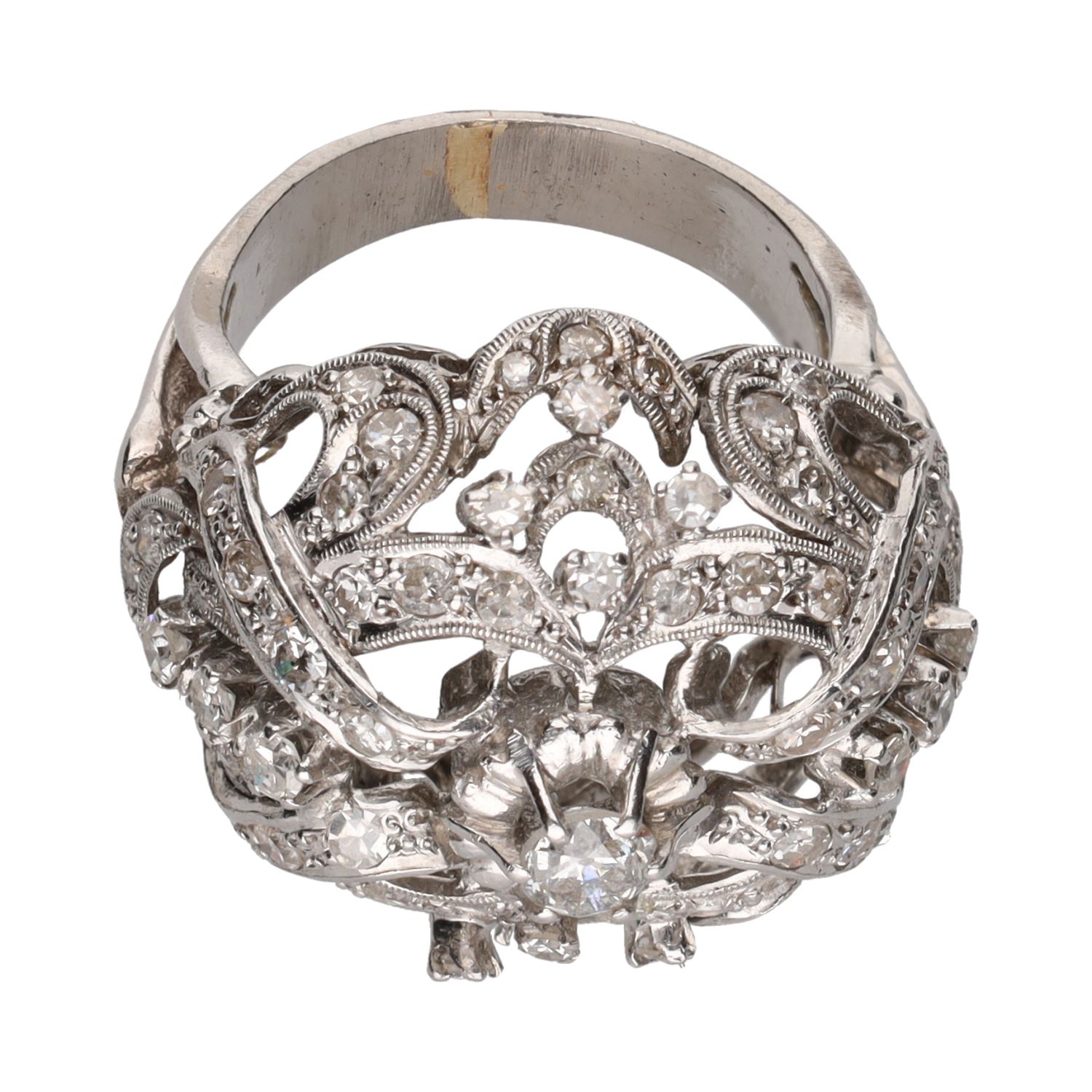 Sortija antigua en oro blanco y brillantes. Talla 10.