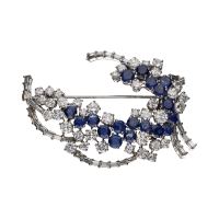 BROCHES / ALFILERES<BR>BROCHE EN ORO BLANCO CON ZAFIROS Y BRI...