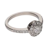 Sortija solitario en oro blanco con brillantes. Talla 12.