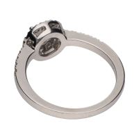 Sortija solitario en oro blanco con brillantes. Talla 12.