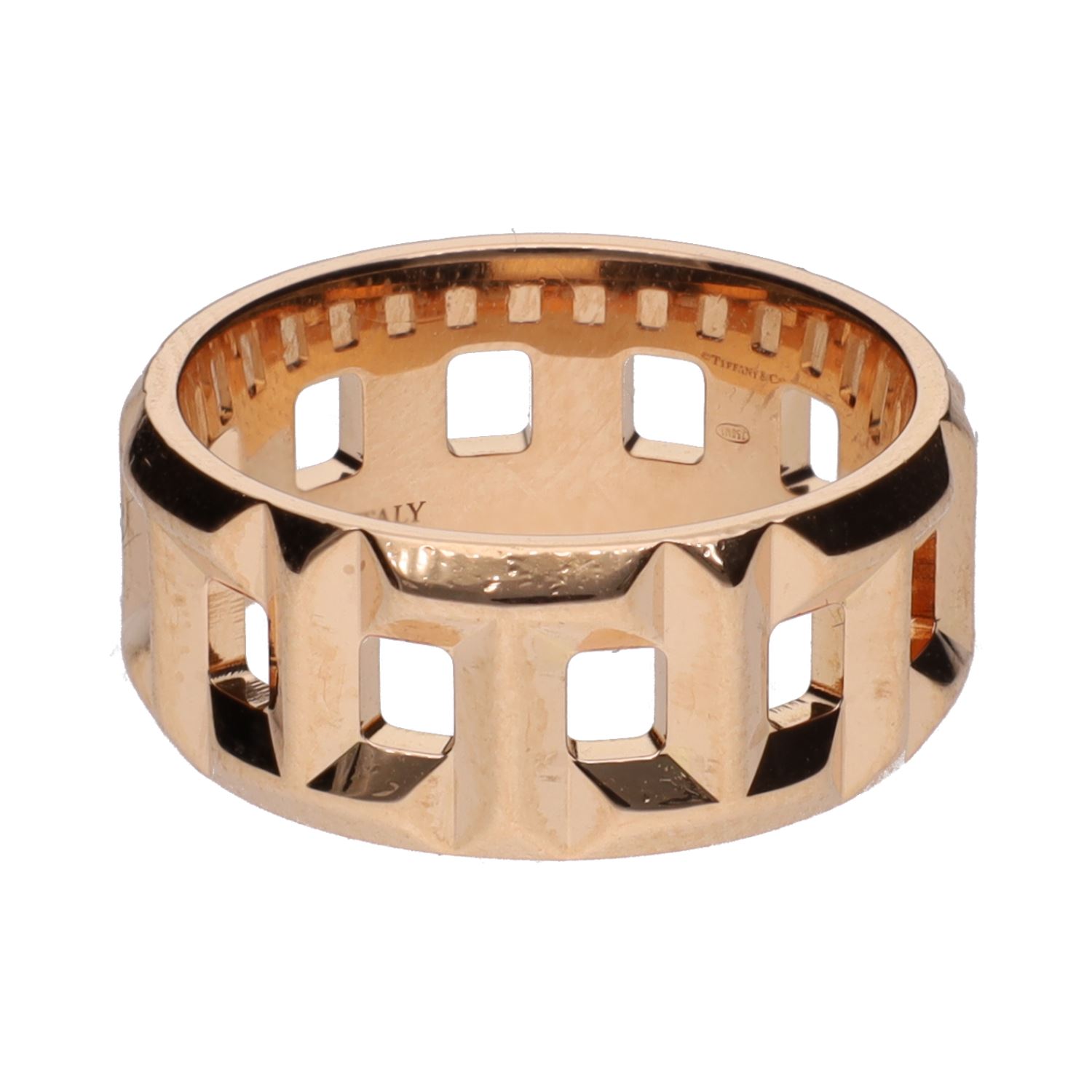 Sortija t de tiffany & co. En oro rosa. Talla 12.