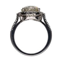 Sortija en platino con brillantes. Talla 12.