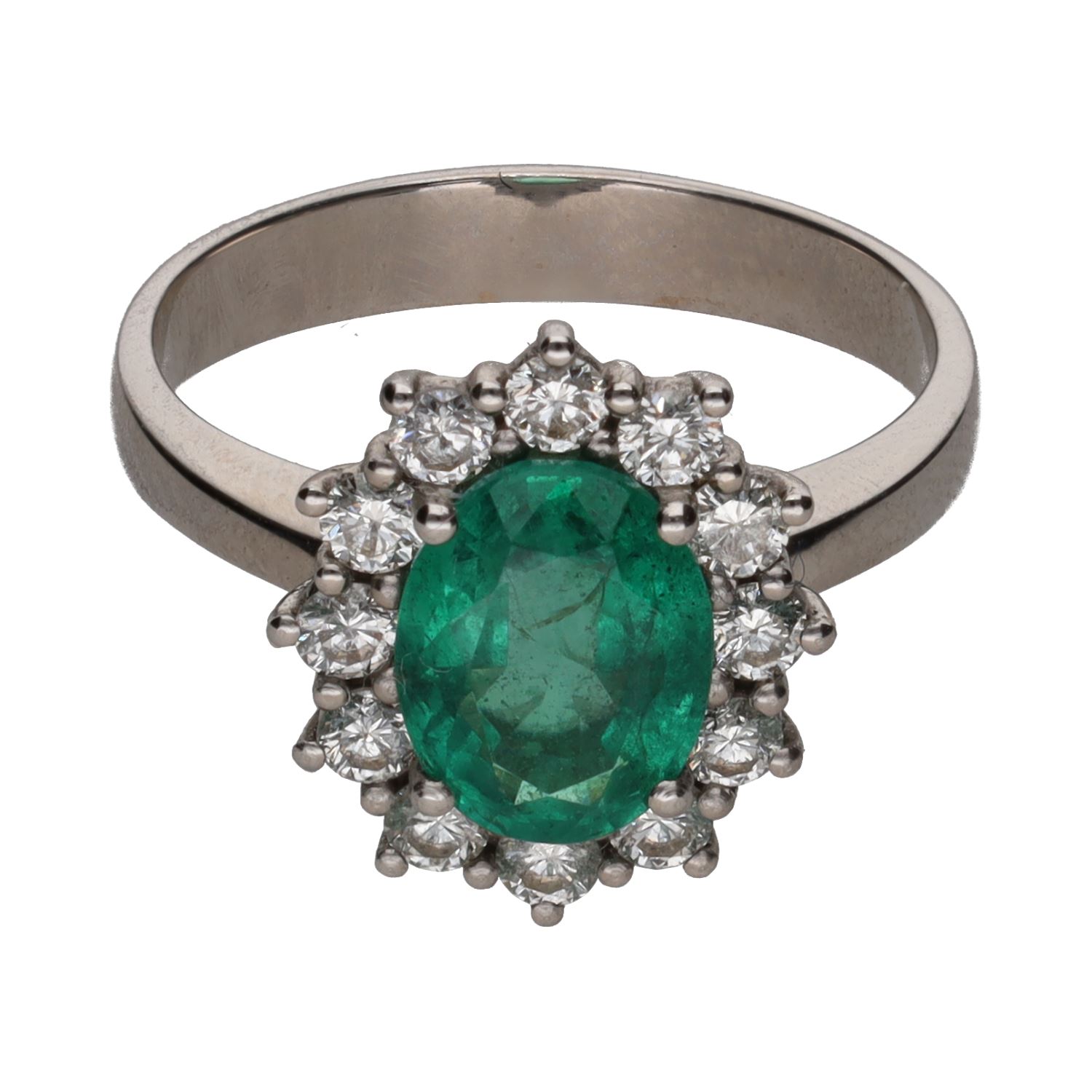 Sortija en oro blanco con esmeralda y orla de brillantes. Talla 15.