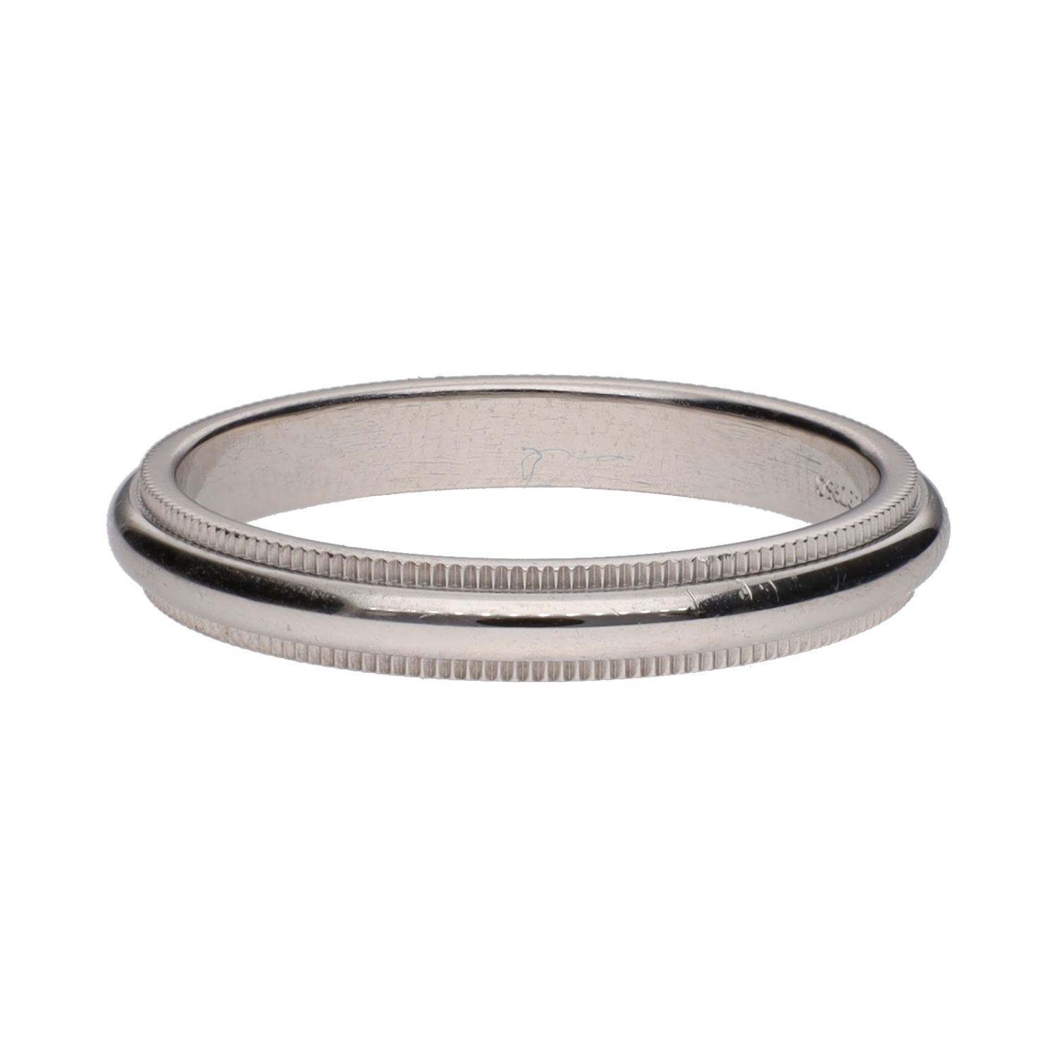 Alianza tiffany & co. En platino. Talla 18.