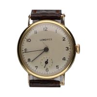 Clasico antiguo oro amarillo cuerda manual 30mm.  