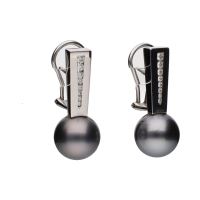 Pendientes en oro blanco con brillantes y perlas tahití.