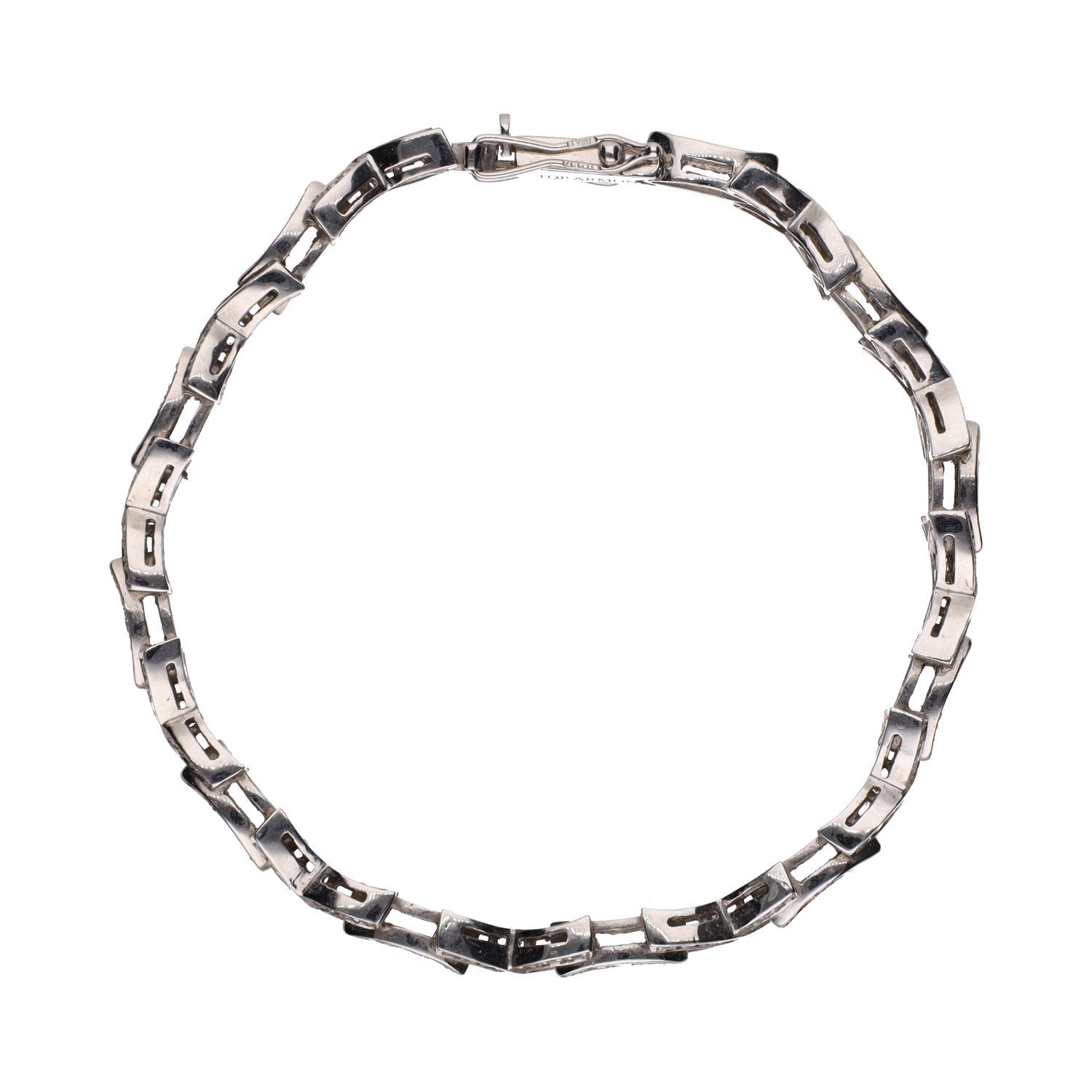 Pulsera en oro blanco con brillantes.