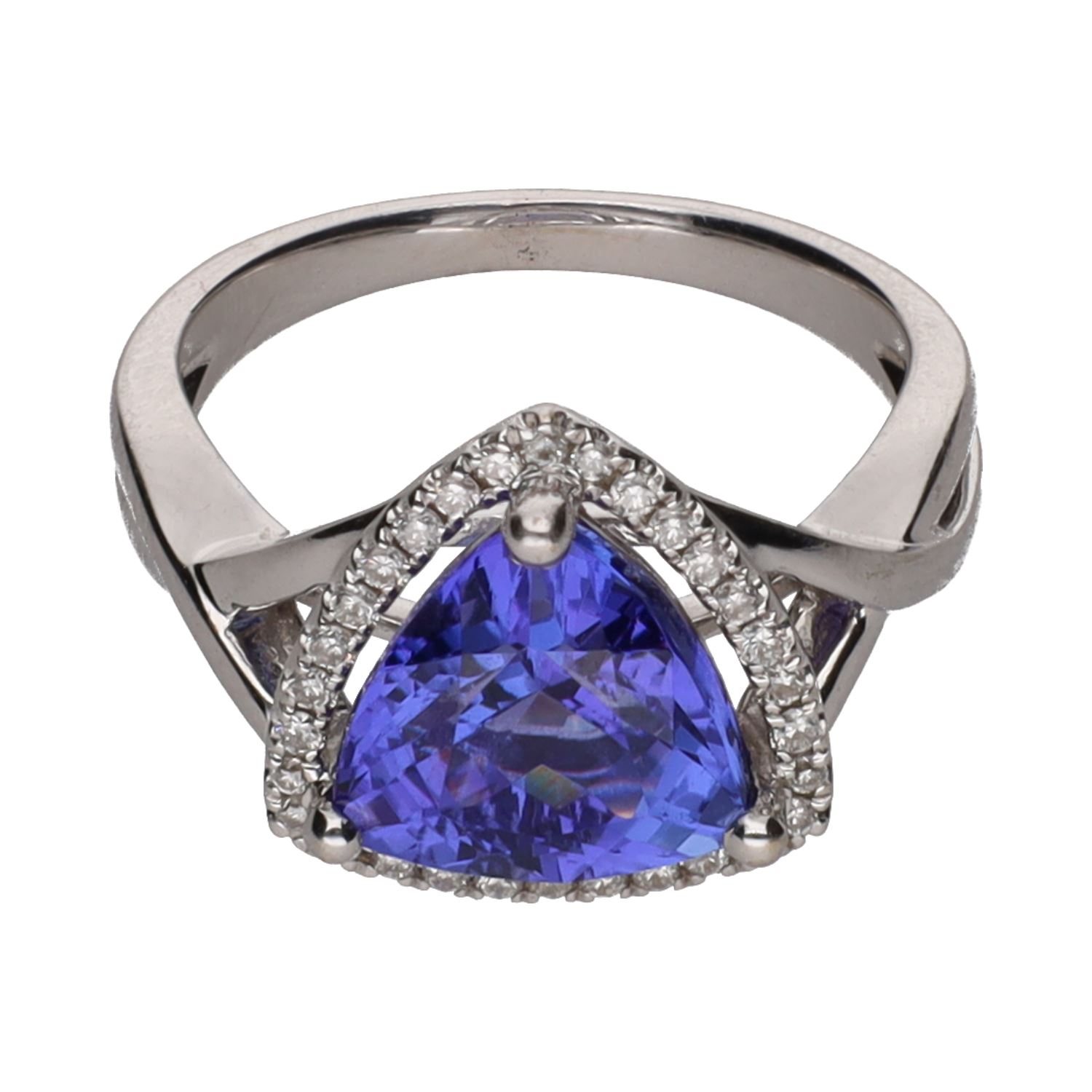 Sortija en oro blanco con amatista y brillantes. Talla 10.