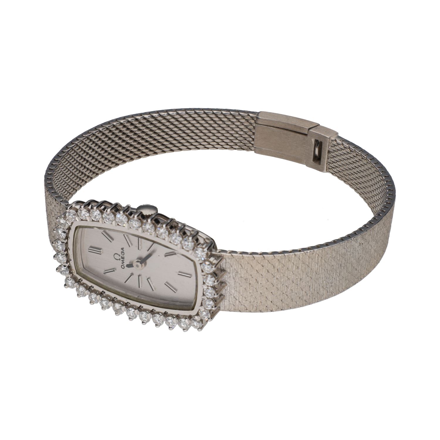 Clasico señora oro blanco brillantes cuerda manual.  