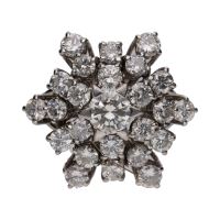 Sortija en oro blanco con brillantes. Talla 9.