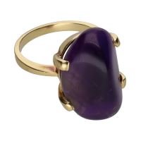 Sortija en oro amarillo con amatista. Talla 13.