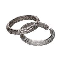 Pendientes argollas oro blanco brillantes.