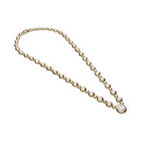 Collar en oro amarillo con brillantes en chatón.