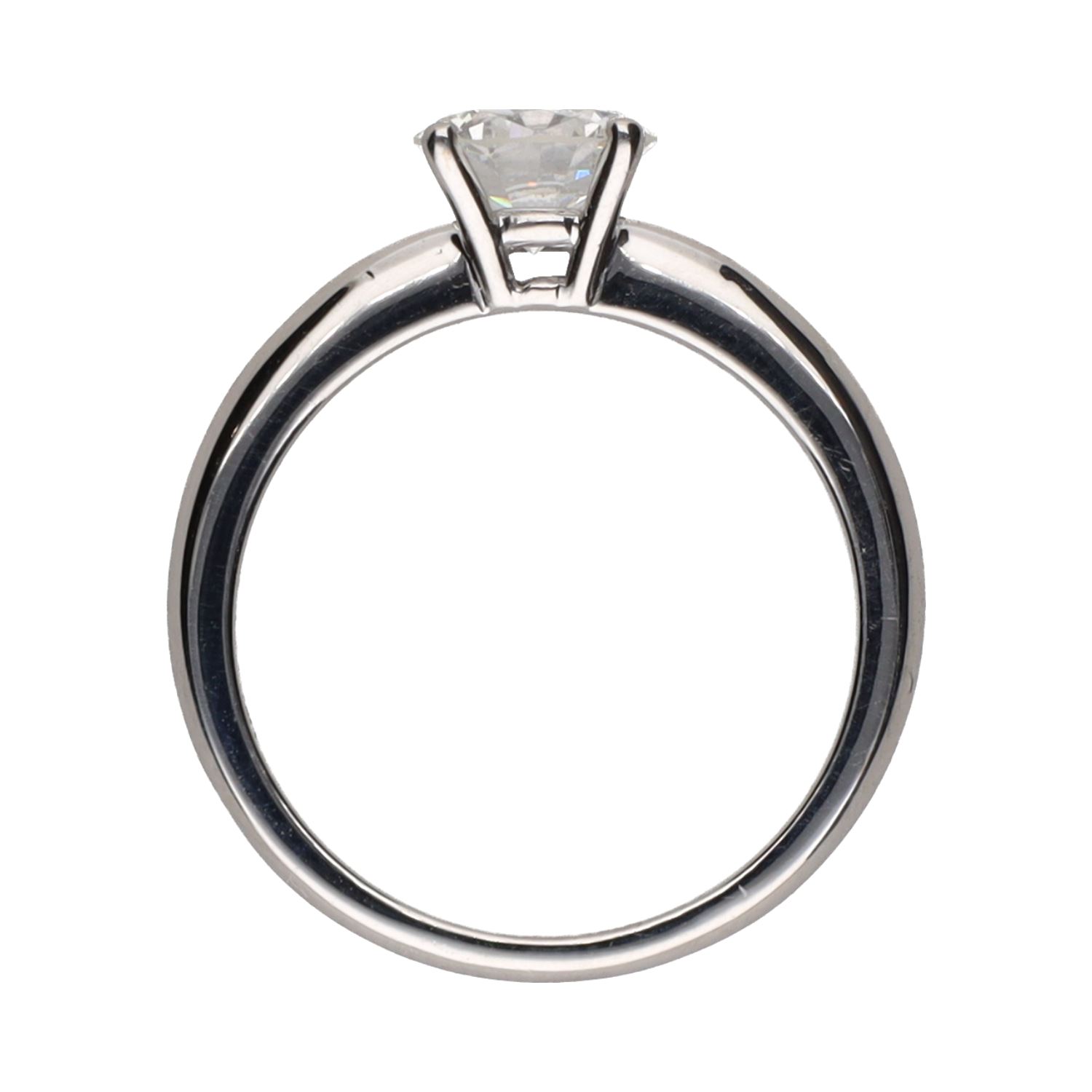 Sortija solitario en oro blanco con un brillante de 1,04ct. Talla 12.