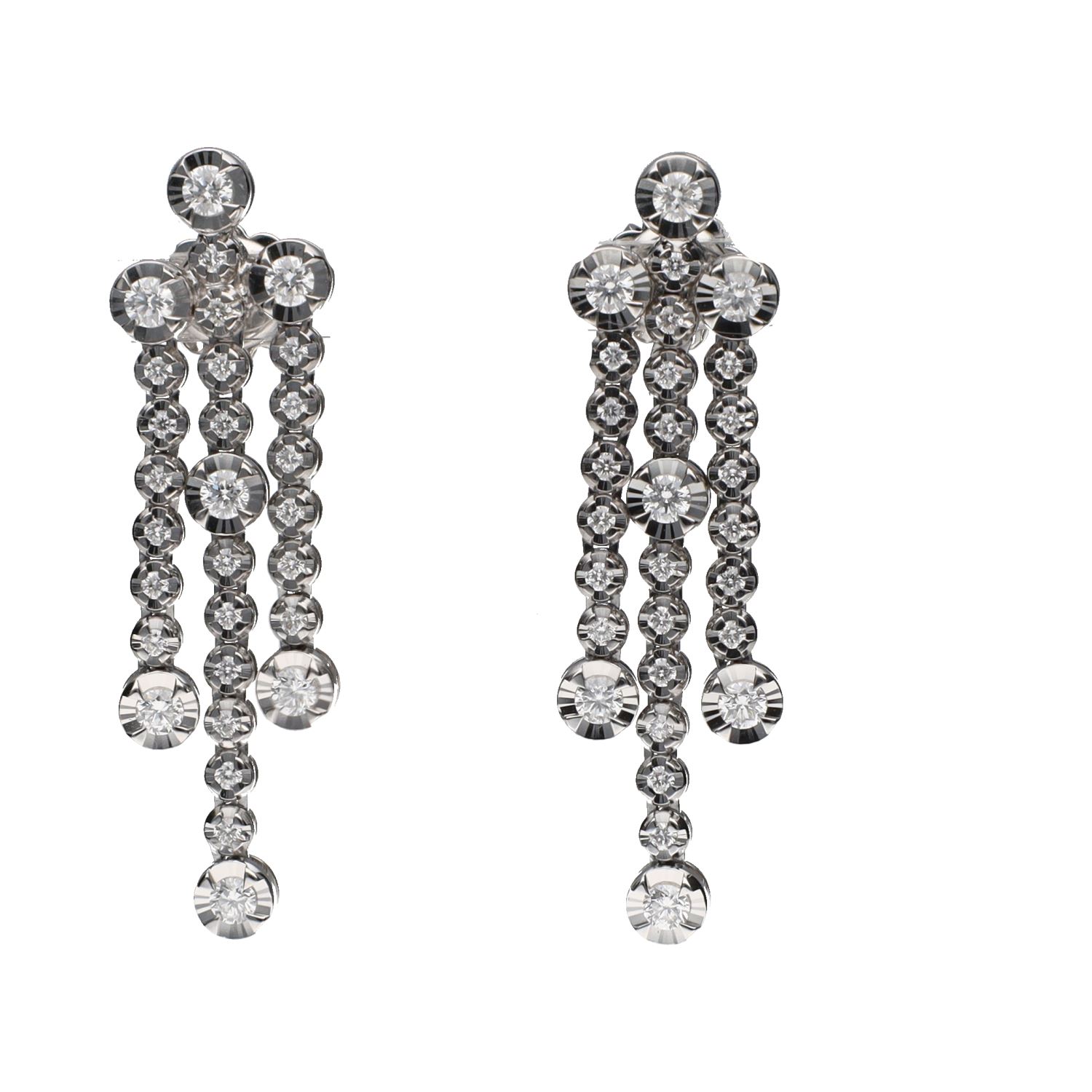 Pendientes en oro blanco con brillantes.