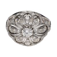 Sortija en oro blanco con brillantes. Talla 14.