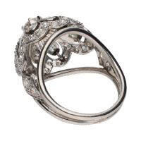 Sortija en oro blanco con brillantes. Talla 14.