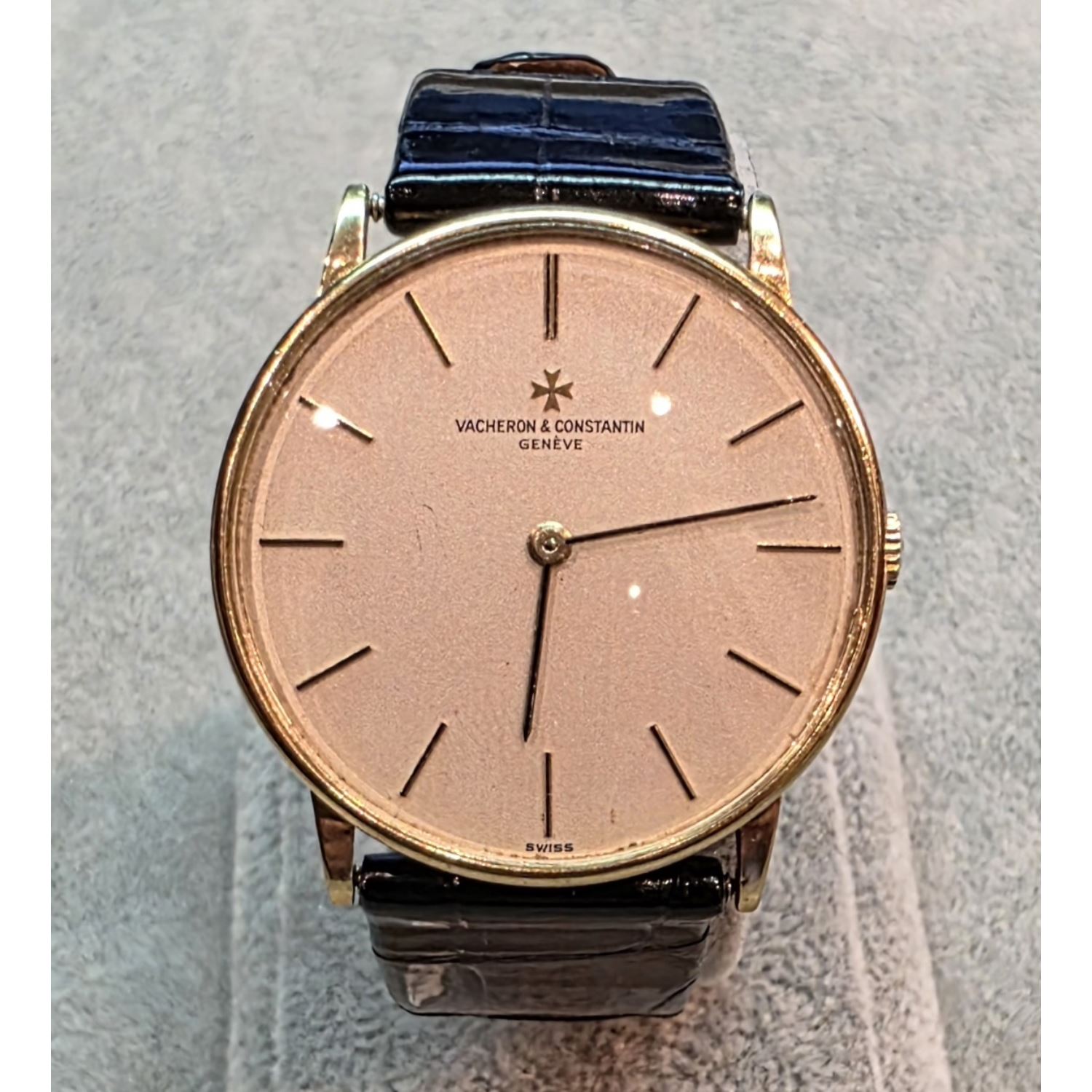 Clásico oro amarillo 33mm.   