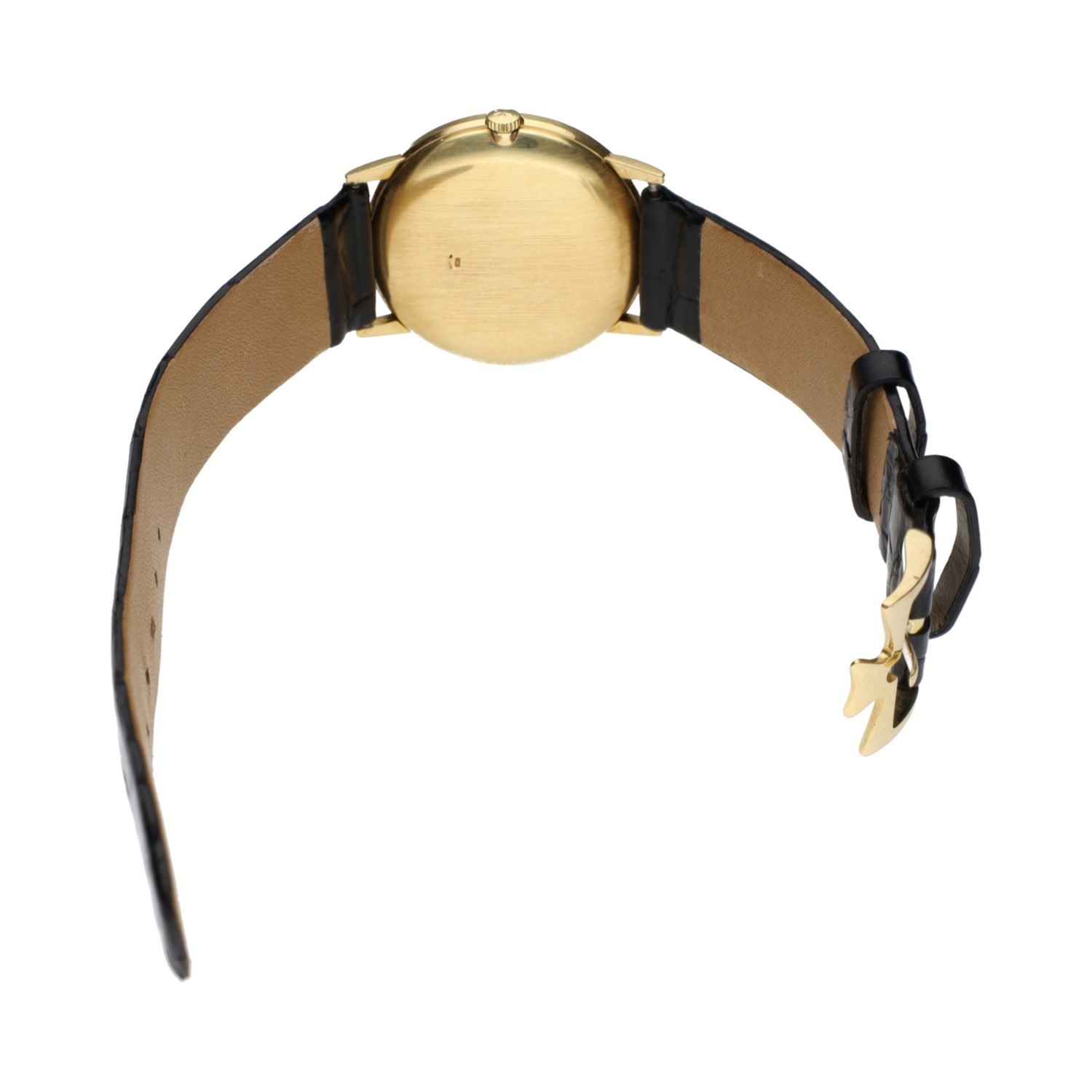 Clásico oro amarillo 33mm.   