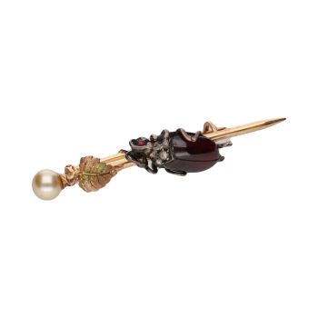 BROCHES / ALFILERES<BR>BROCHE EN ORO AMARILLO CON UN ESCARABA... · ref.: (NIM)
