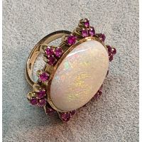 ANILLOS / SORTIJAS<BR>SORTIJA EN ORO AMARILLO CON ÓPALO Y RU...