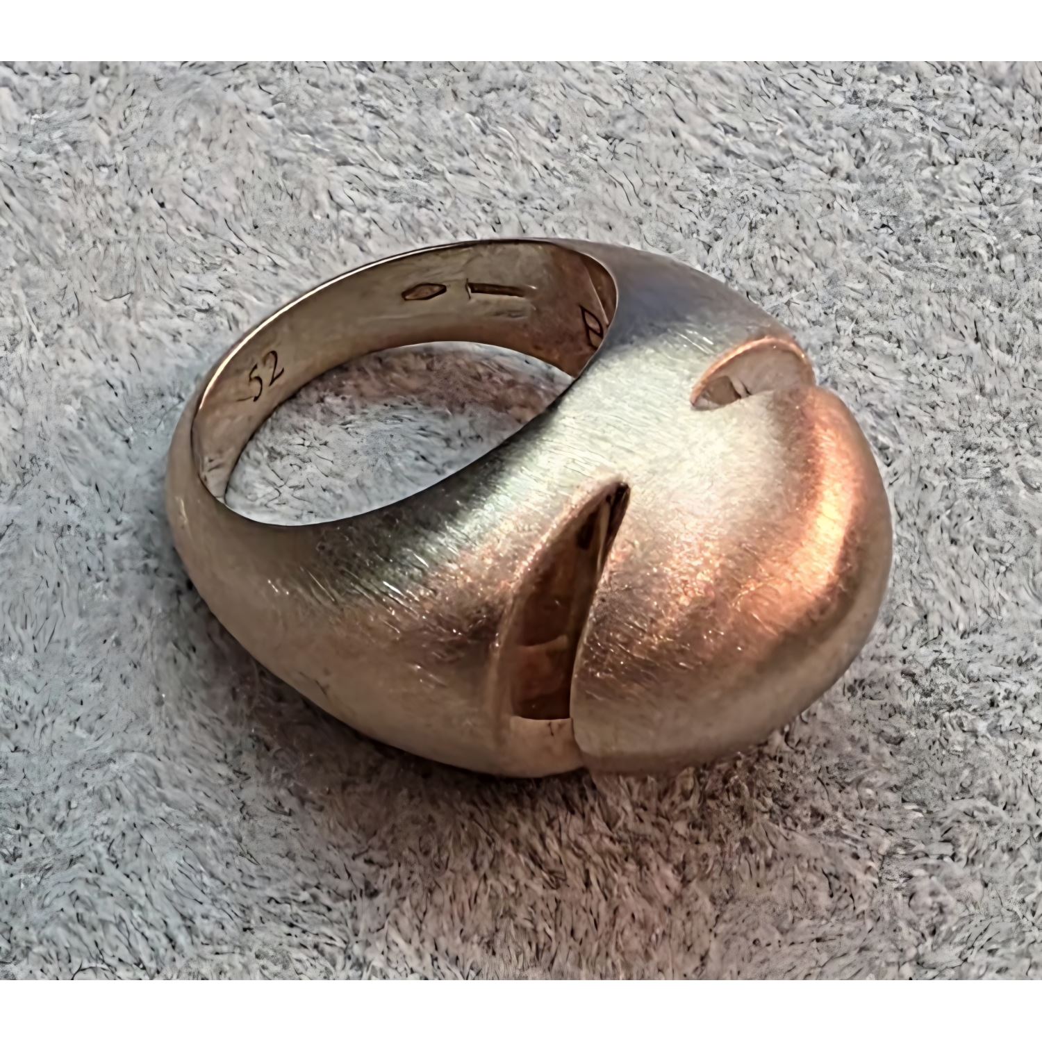 Sortija bulgari cabochon en oro rosa. Talla 52.